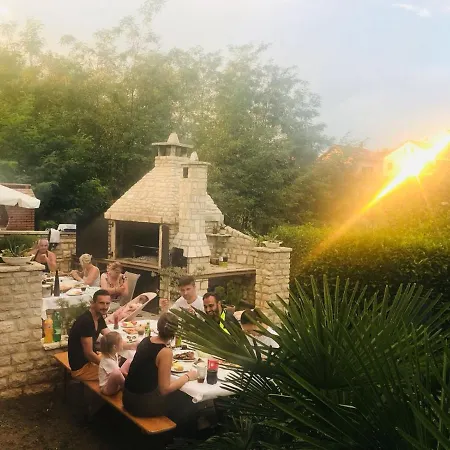 Hébergement de vacances Mit 2 Schlafzimmer Oder - Istrien-fiorini