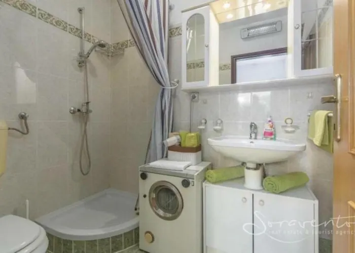 Vikendica Ferienwohnung Mit 2 Schlafzimmer Oder Studio Apartment - Istrien-Fiorini *