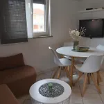 Feriehus Mit 2 Schlafzimmer Oder - Istrien-fiorini