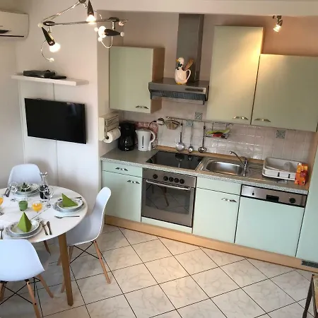 Holiday home Ferienwohnung Mit 2 Schlafzimmer Oder Studio Apartment - Istrien-Fiorini Brtonigla