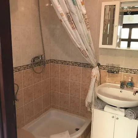 Holiday home Ferienwohnung Mit 2 Schlafzimmer Oder Studio Apartment - Istrien-Fiorini Brtonigla