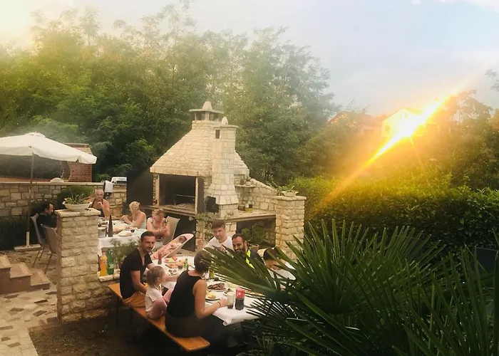 Feriehus Mit 2 Schlafzimmer Oder - Istrien-fiorini